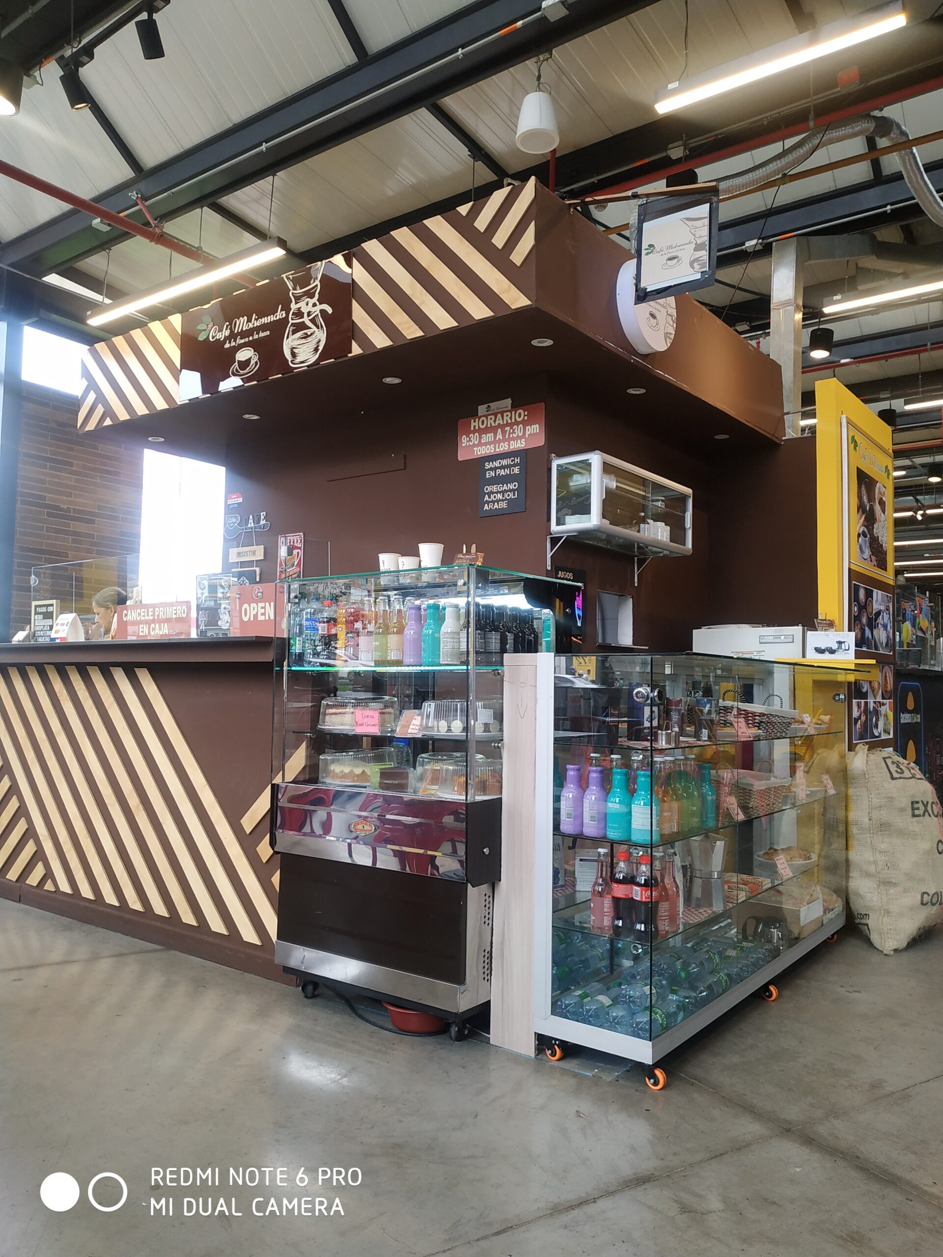 27 ideas de Mueble para cafetera  estaciones de café en casa, decoración  de unas, café bar en casa